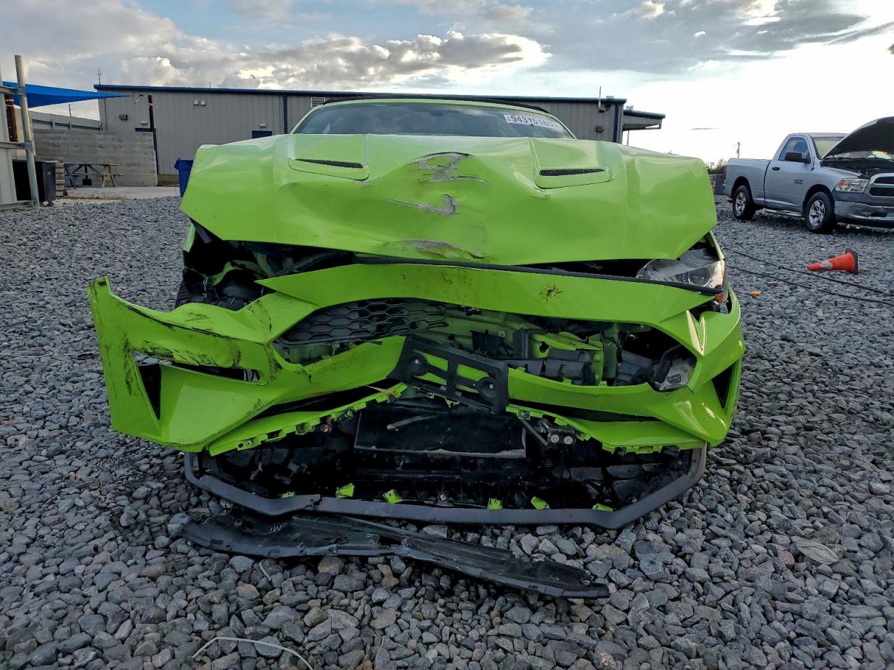 Ford Mustang Image 10