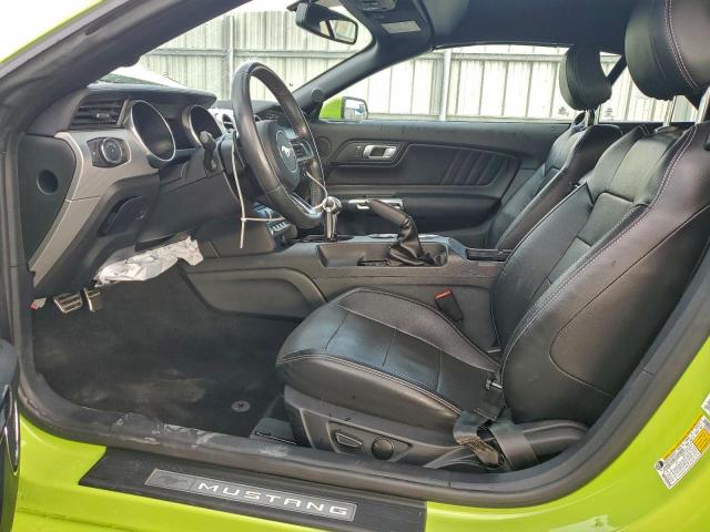 Ford Mustang Image 5