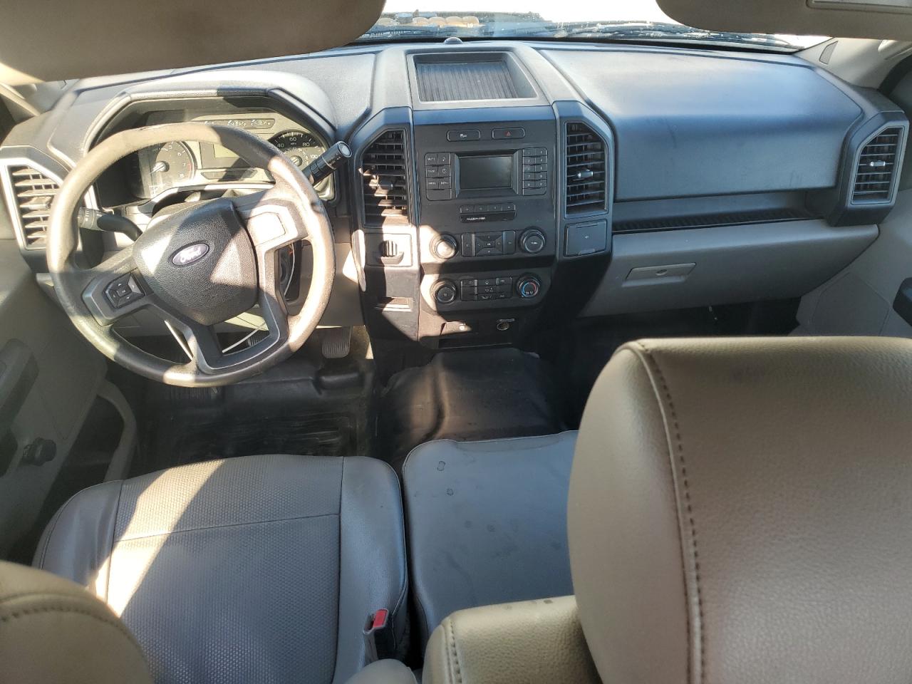 Ford F-150 Super Cab Image 7