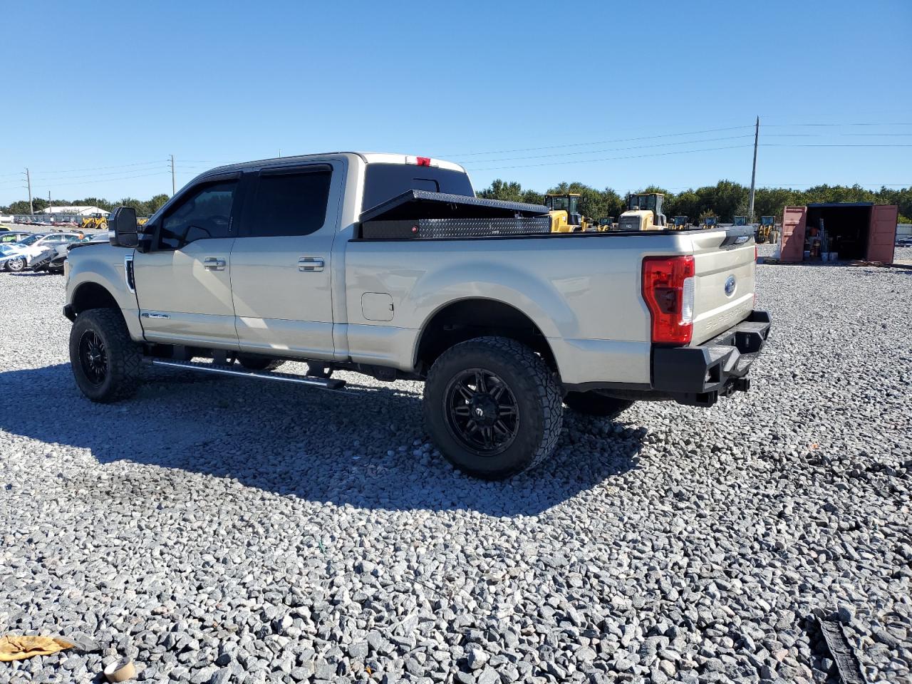 Ford F-250 Super Duty Image 2