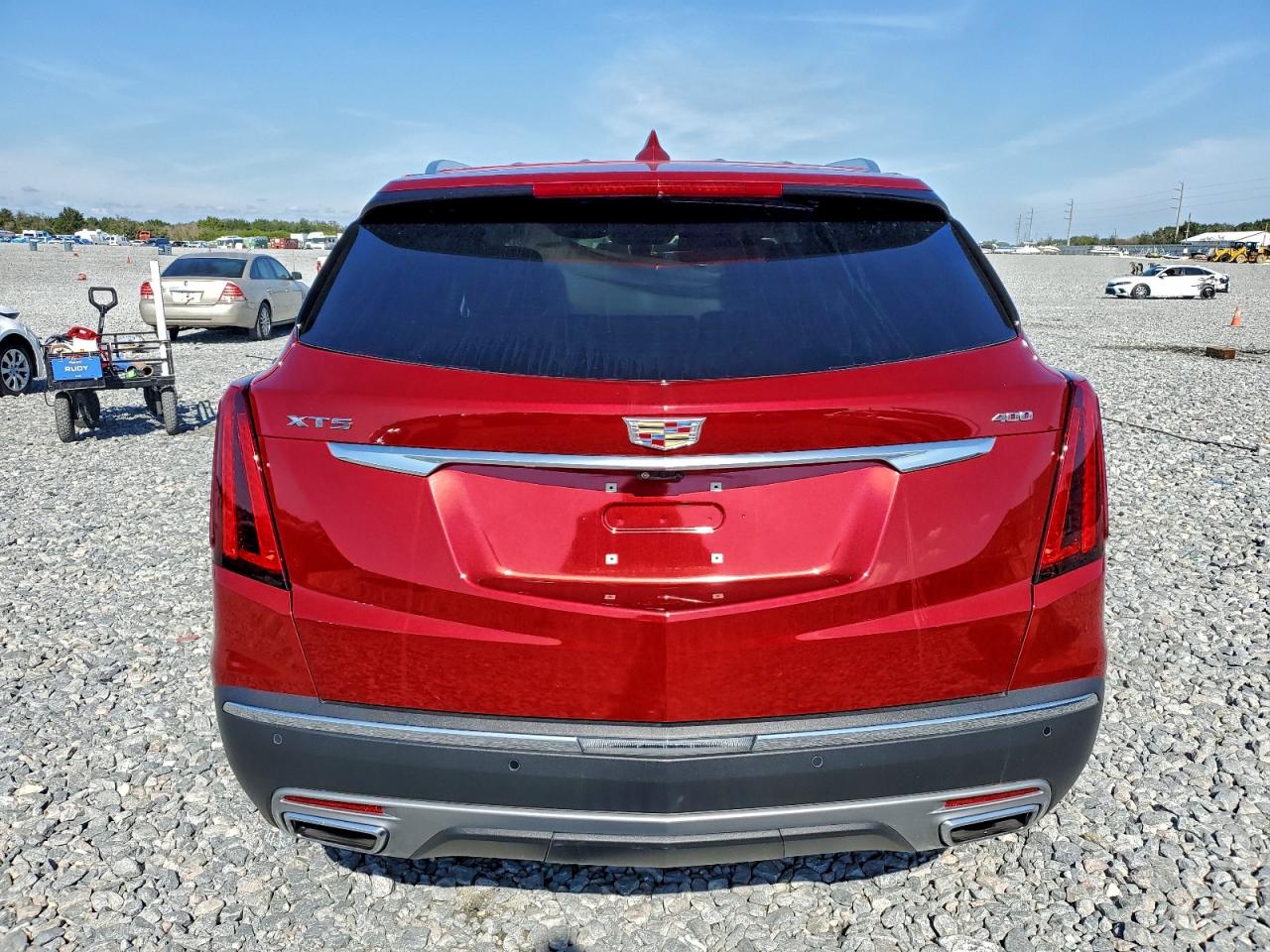 Cadillac XT5 Platinum Premium Luxury Image 3
