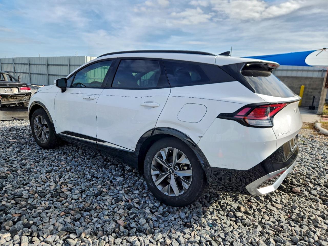 Kia Sportage Sx Image 2