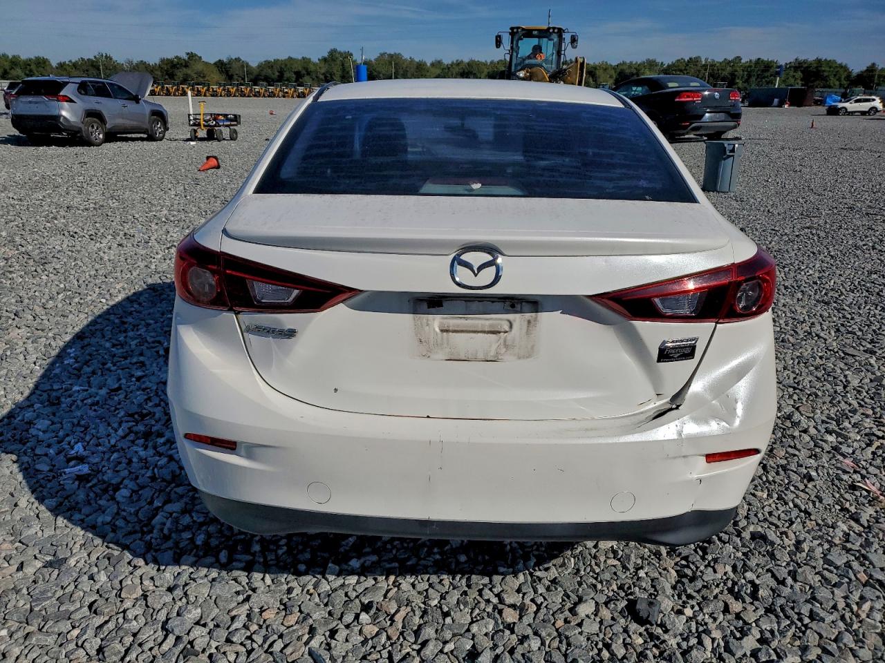 Mazda 3 Touring Image 11