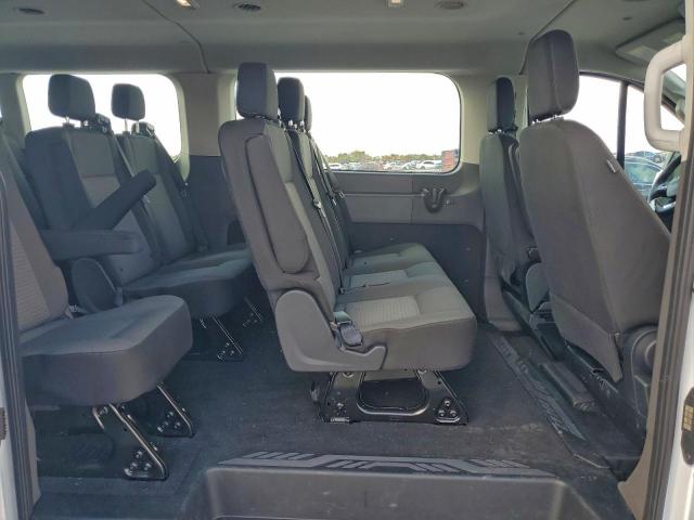 Ford Transit T-350 Image 11