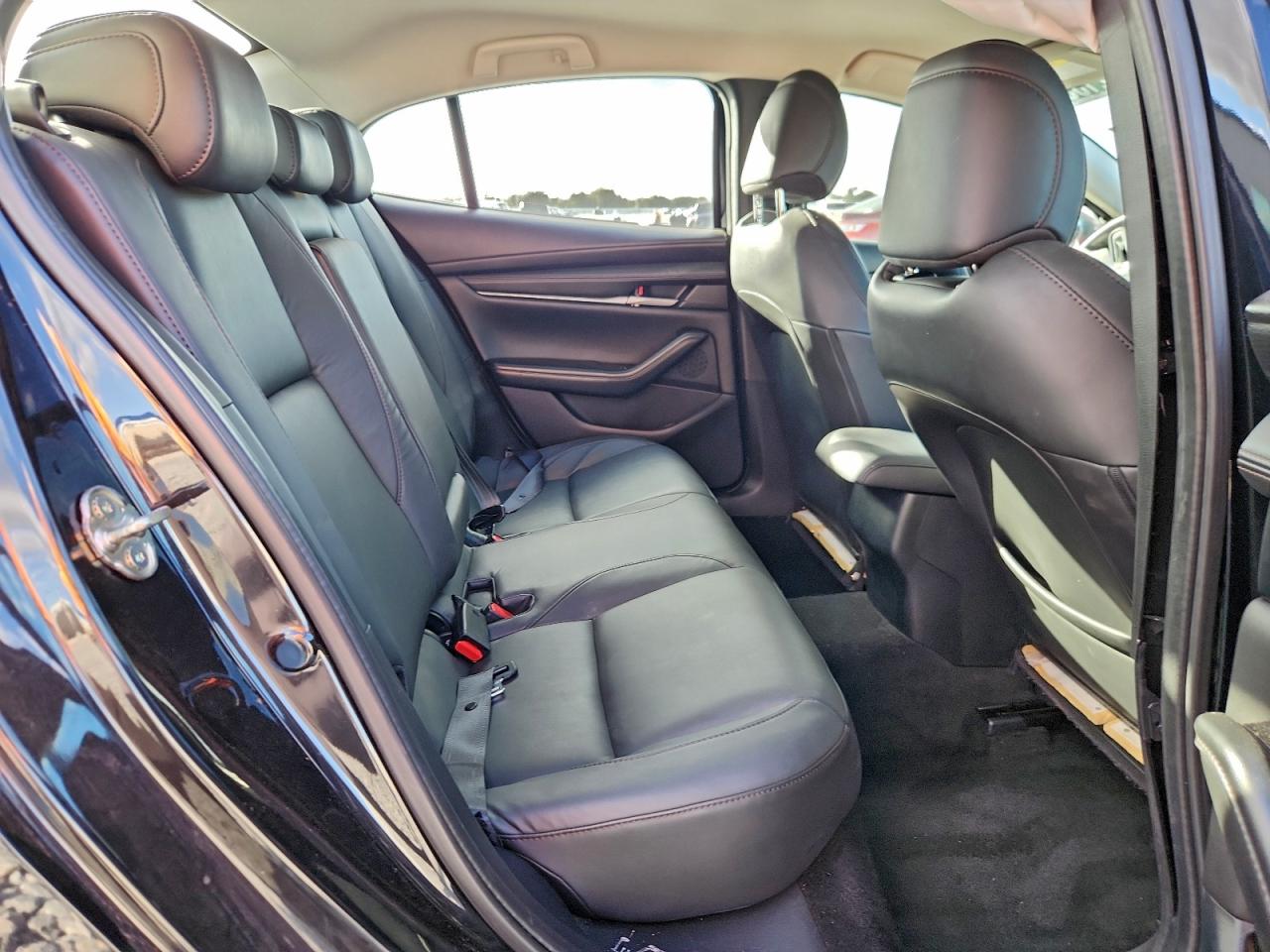 Mazda 3 Select S Select Sport Image 6