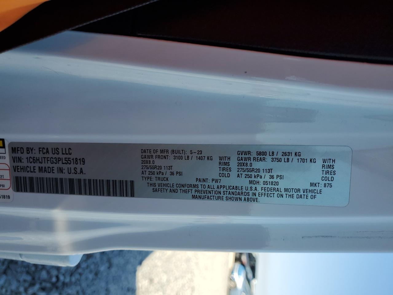 Jeep Gladiator Overland Image 9