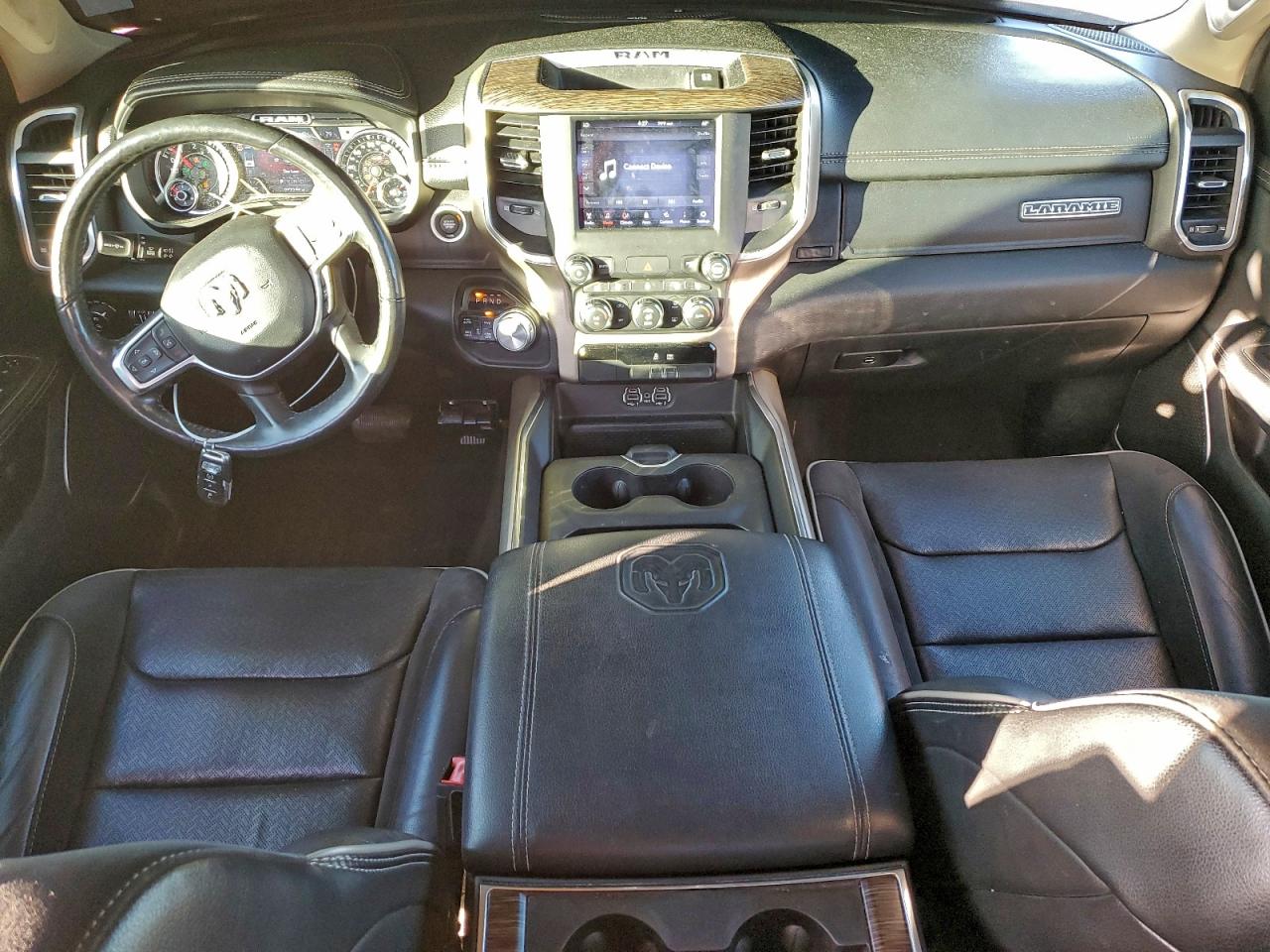 Ram 1500 Laramie Image 11