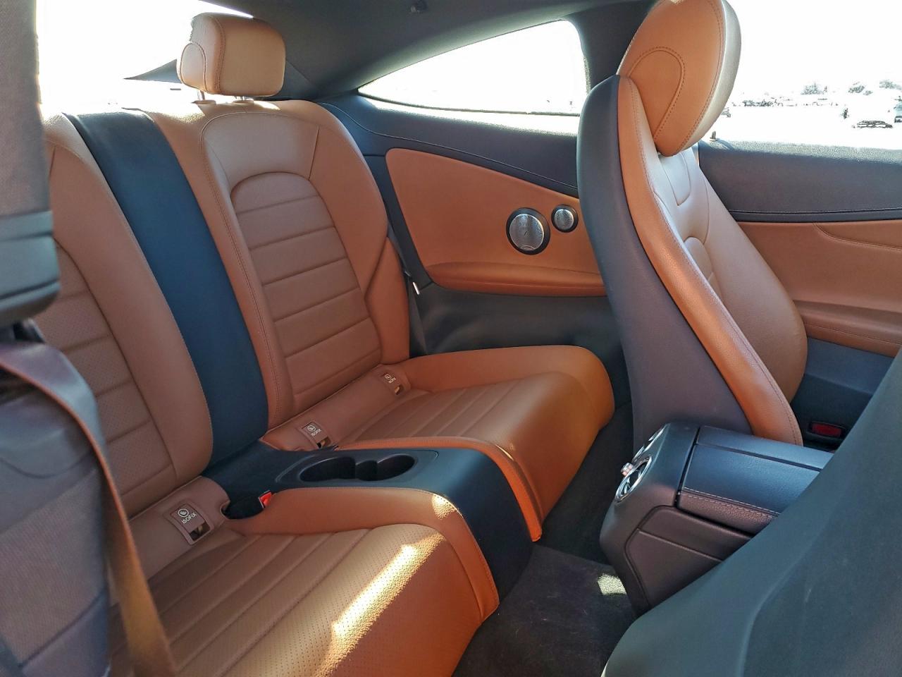 Mercedes-Benz C-Class 300 4matic Image 11