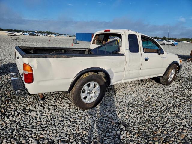 Toyota Tacoma Xtracab Image 4
