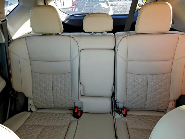 Nissan Murano Platinum Image 12