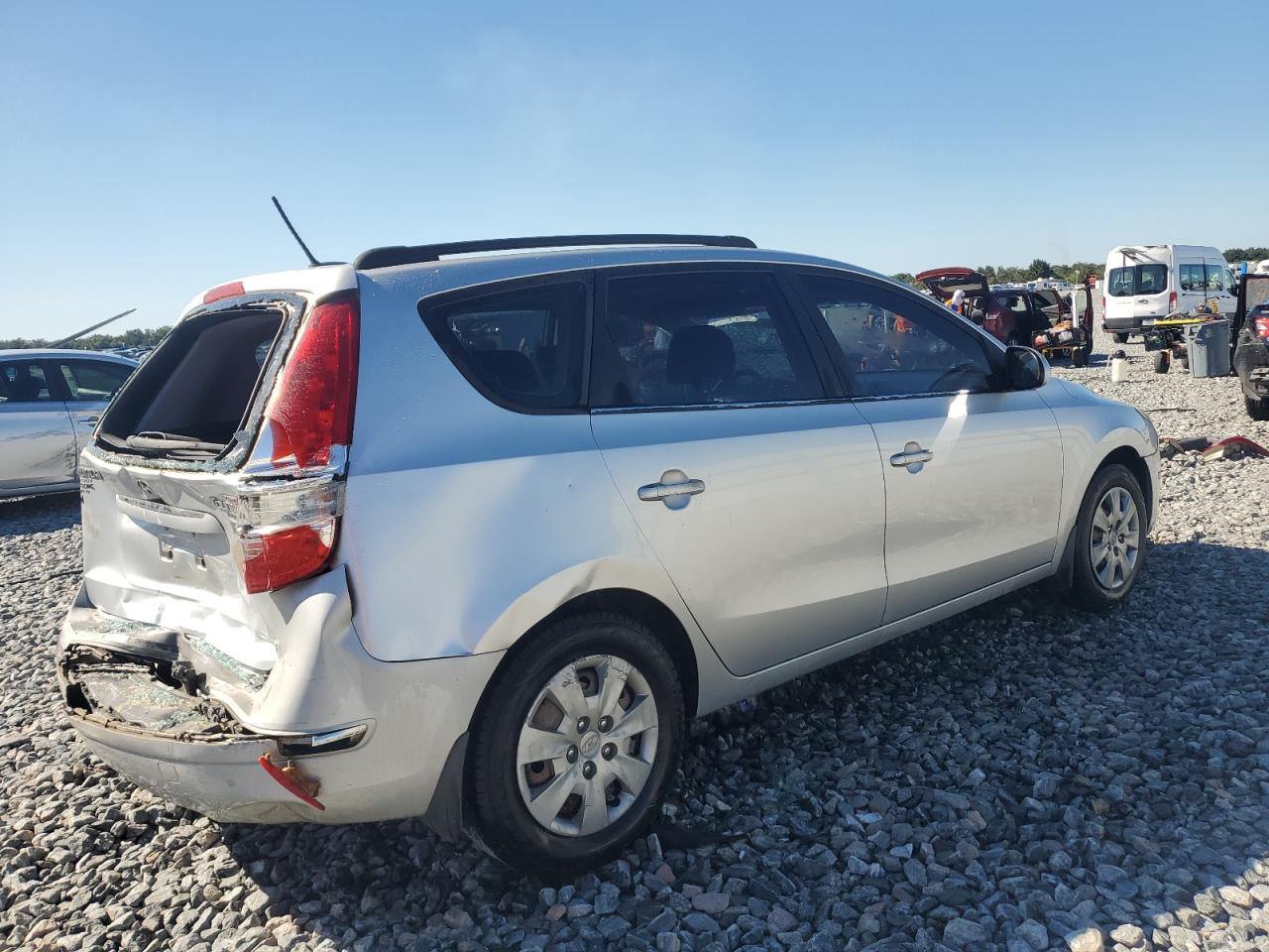 Hyundai ELANTRA Gls Image 2