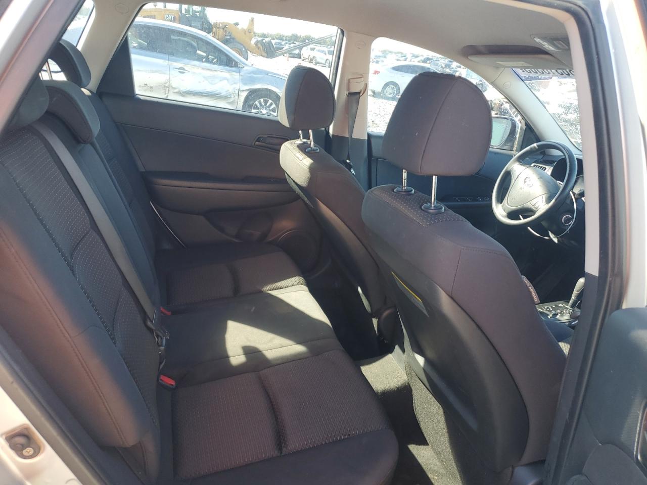 Hyundai ELANTRA Gls Image 4