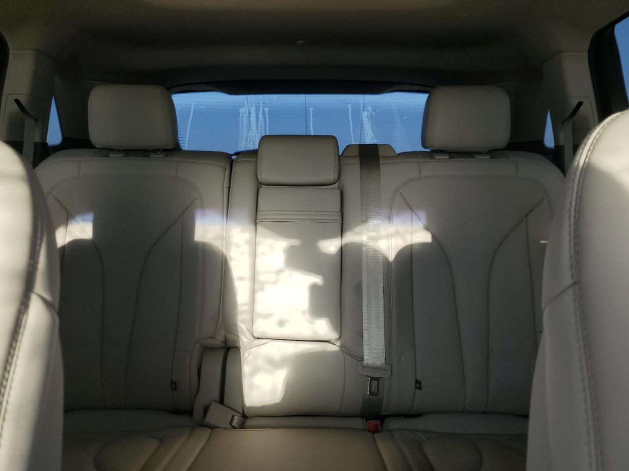 Lincoln Nautilus Reserve Image 10