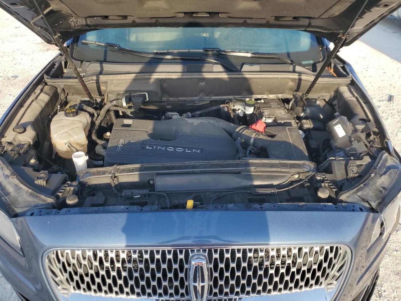 Lincoln Nautilus Reserve Image 12