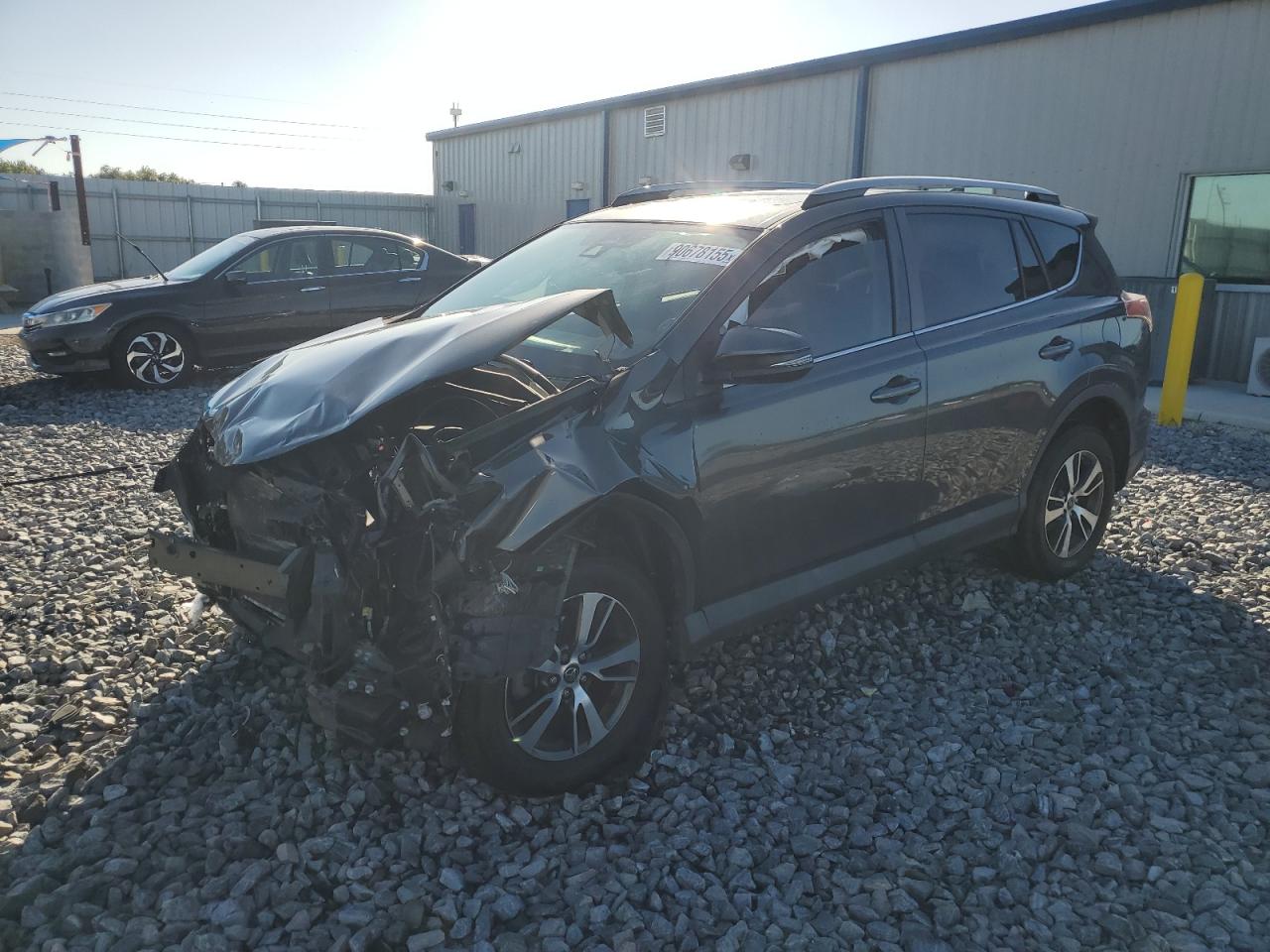 Toyota RAV4 Adventure Image 1