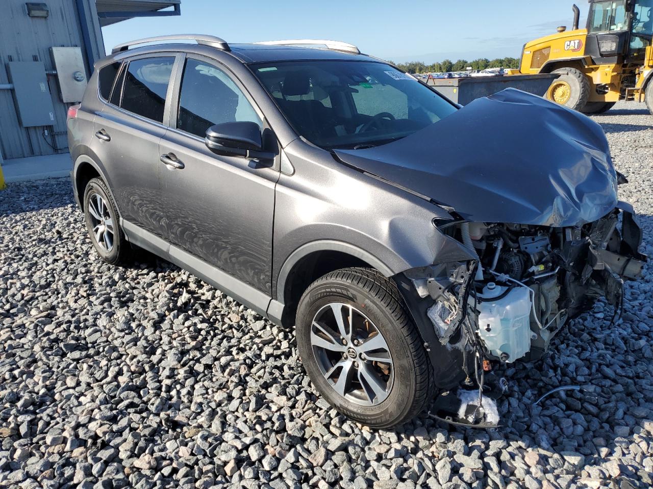 Toyota RAV4 Adventure Image 8