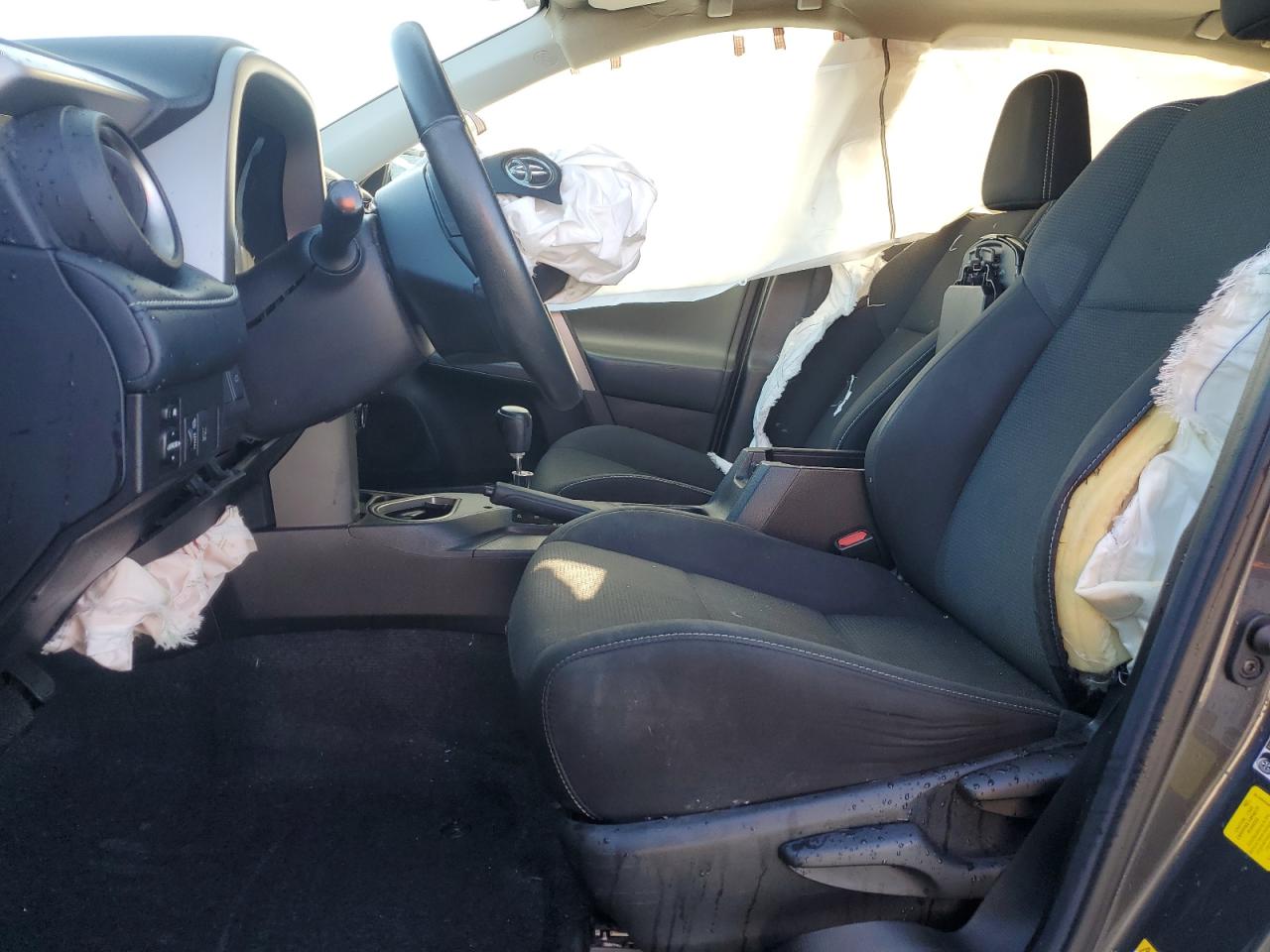 Toyota RAV4 Adventure Image 13