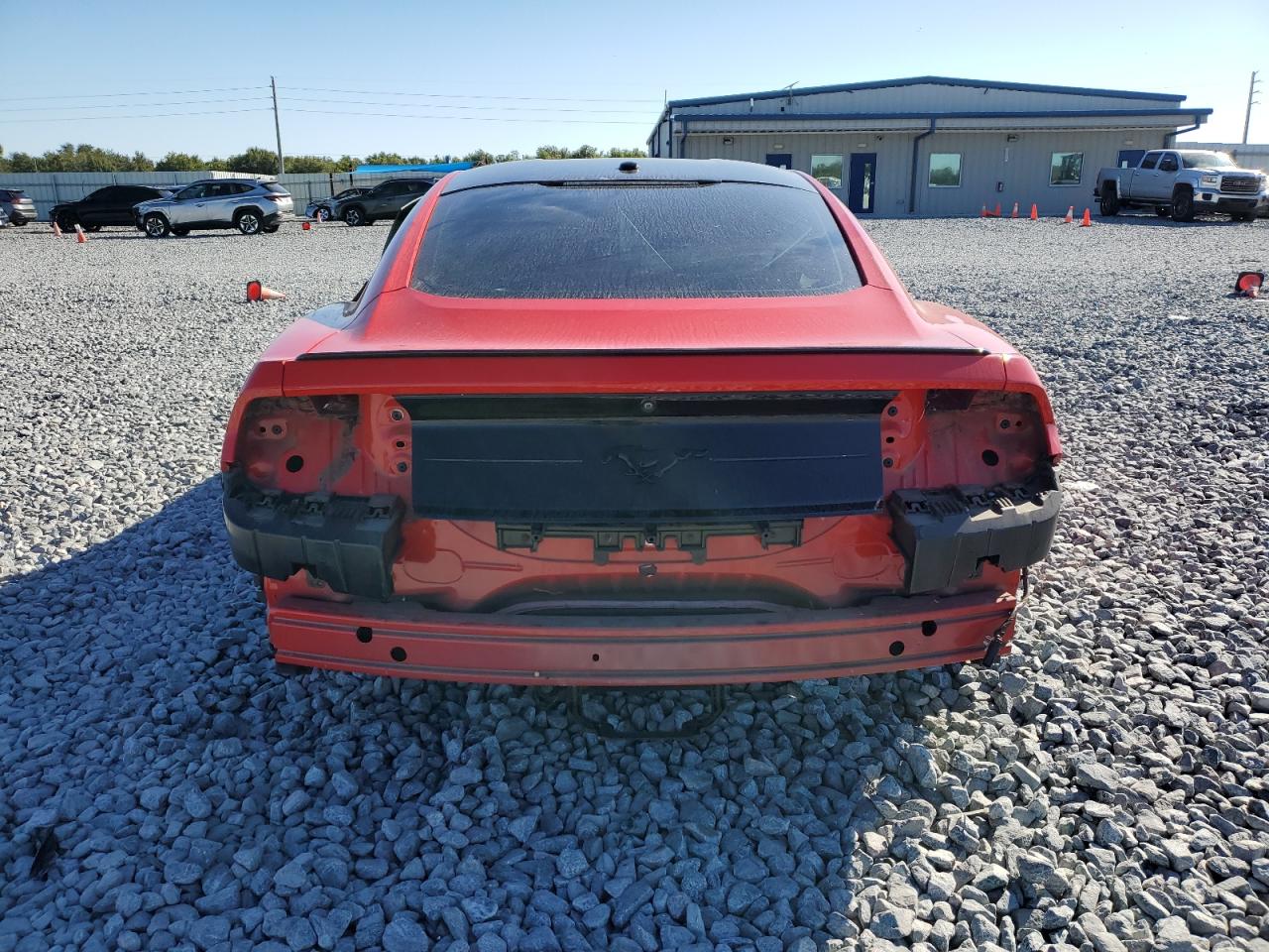 Ford Mustang Image 3