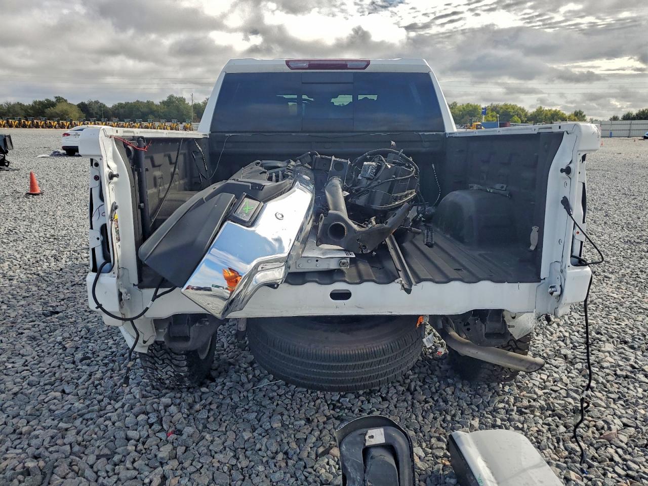 GMC Sierra C1500 Slt Image 5