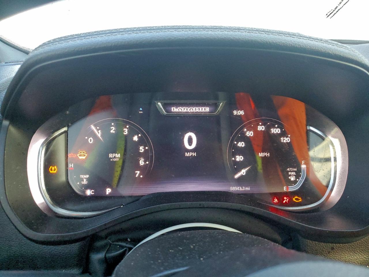 Ram 1500 Laramie Image 7