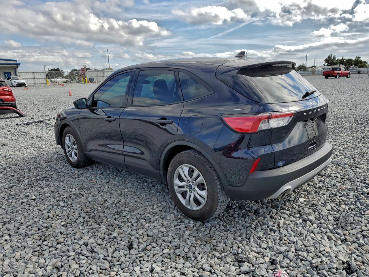 Ford Escape S Image 12