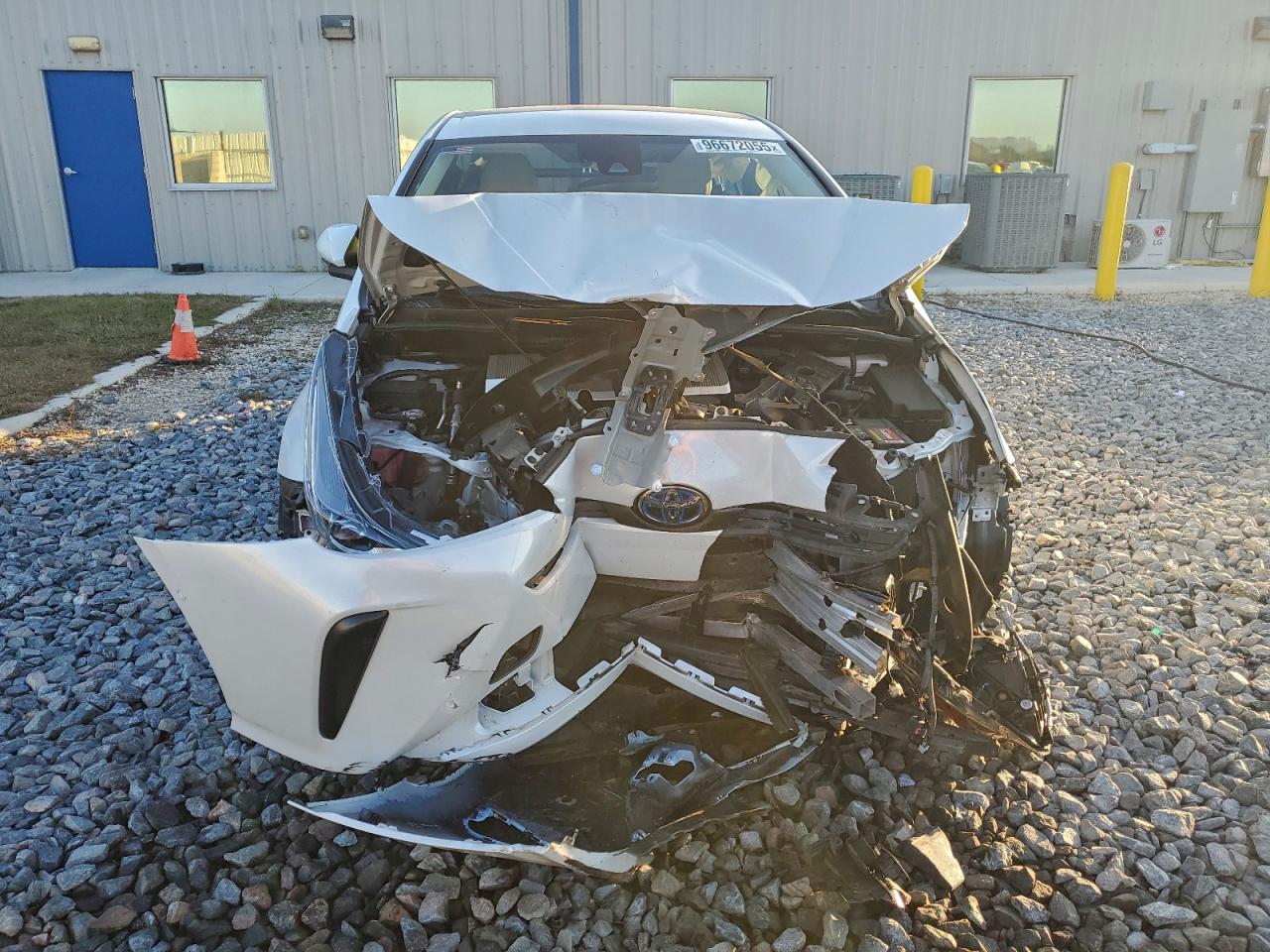 Toyota Prius Special Edition Image 12