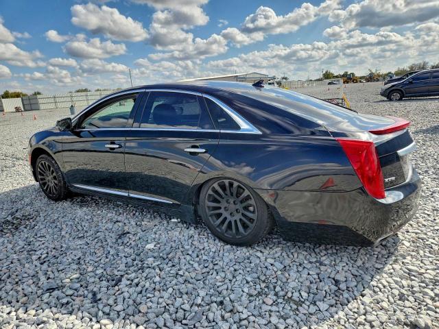 Cadillac XTS Luxury Collection Image 2