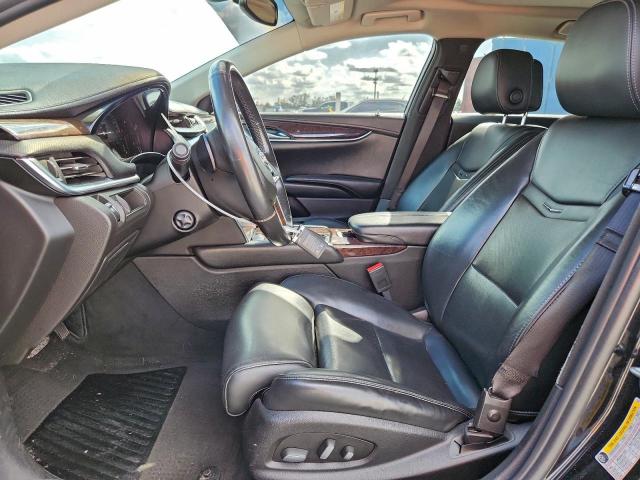 Cadillac XTS Luxury Collection Image 6