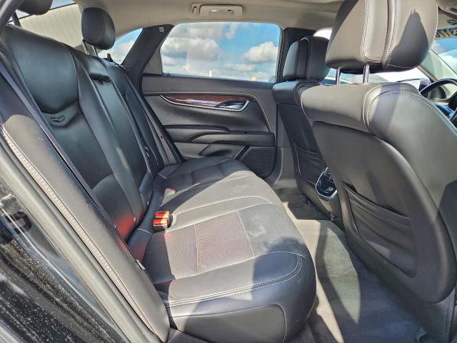 Cadillac XTS Luxury Collection Image 5