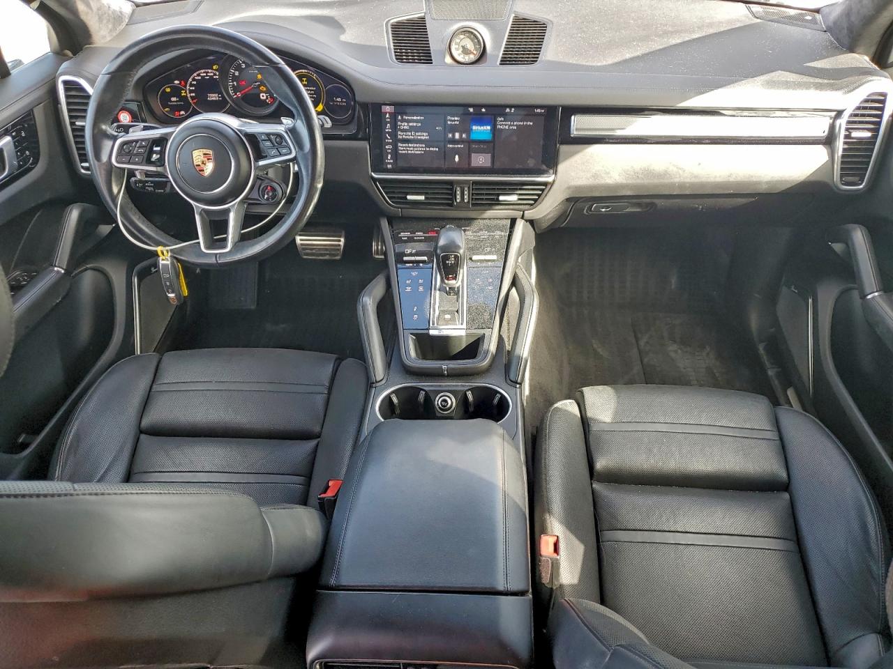 Porsche Cayenne S Image 12