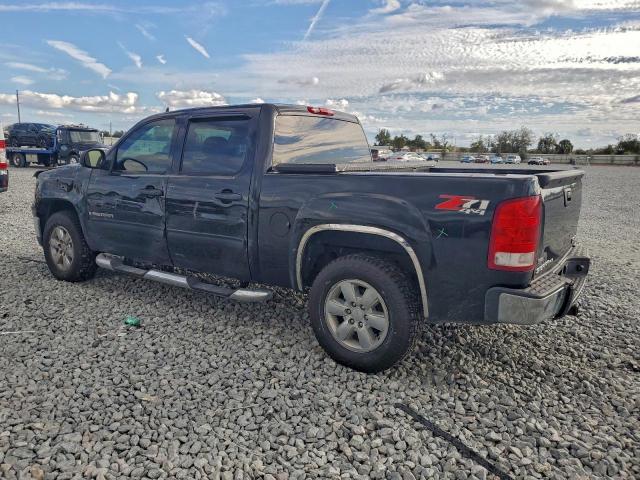 GMC Sierra K1500 Image 2