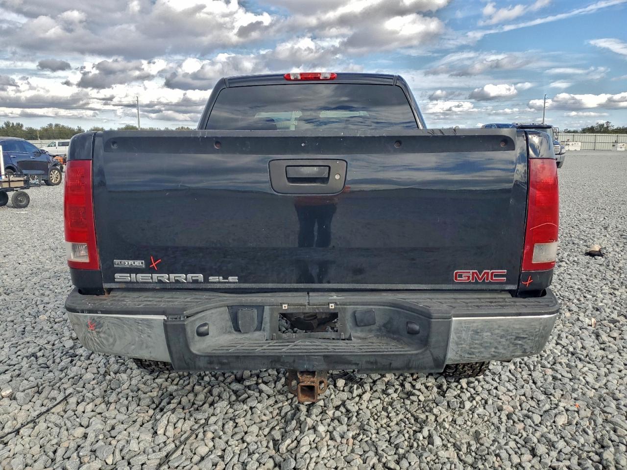 GMC Sierra K1500 Image 4