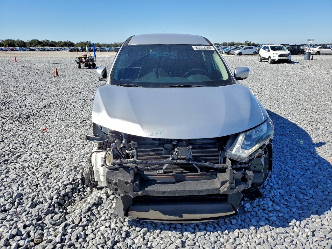 Nissan Rogue S Image 2