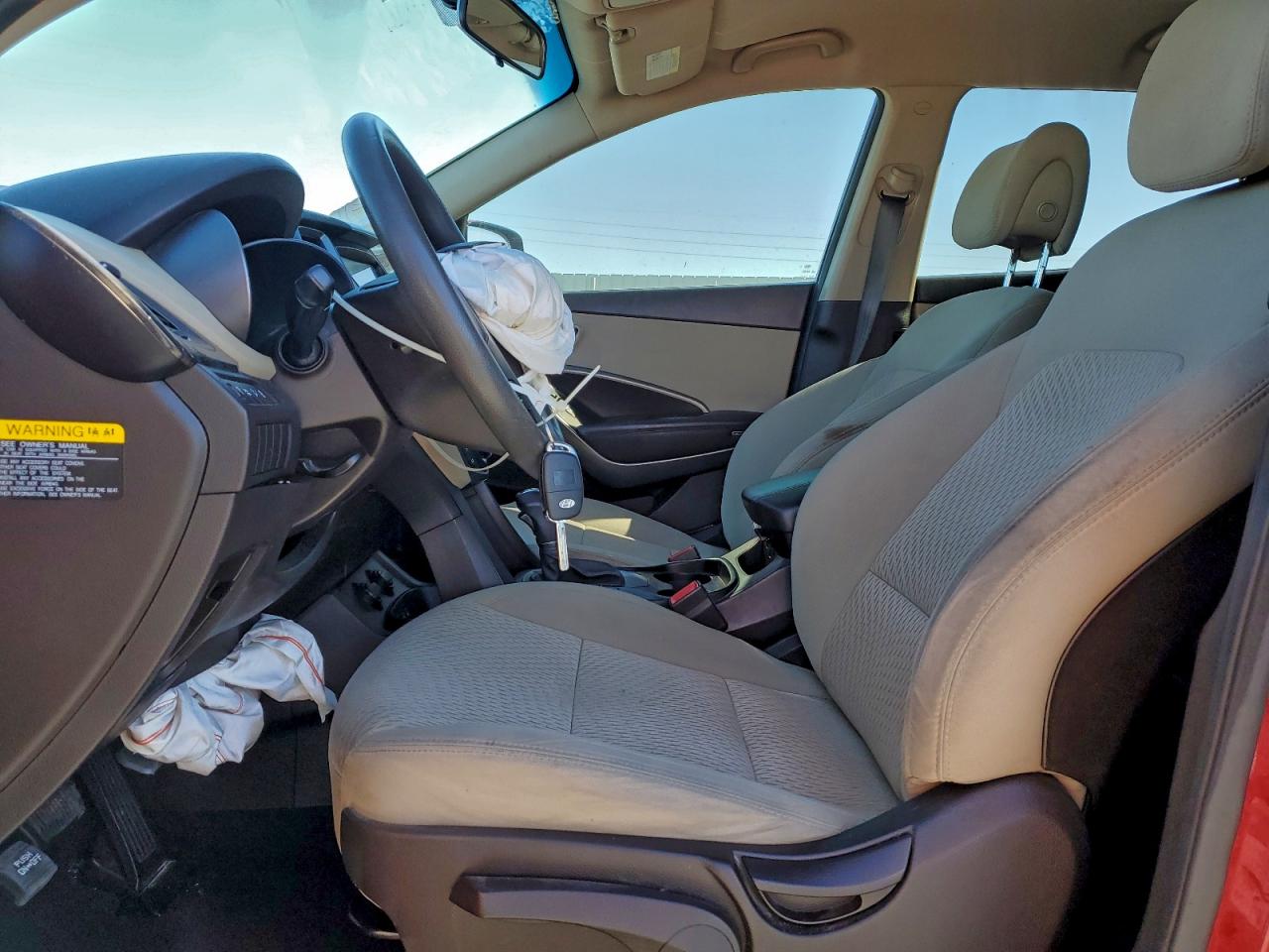 Hyundai SANTA FE Image 3