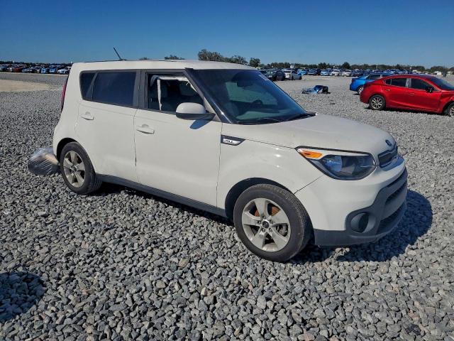 Kia Soul Image 11
