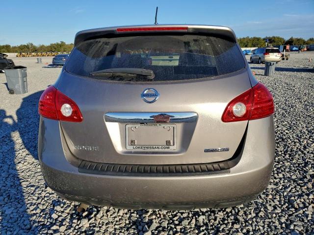 Nissan Rogue S Image 7