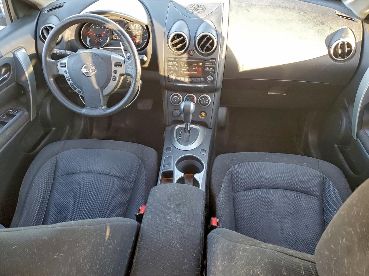 Nissan Rogue S Image 8