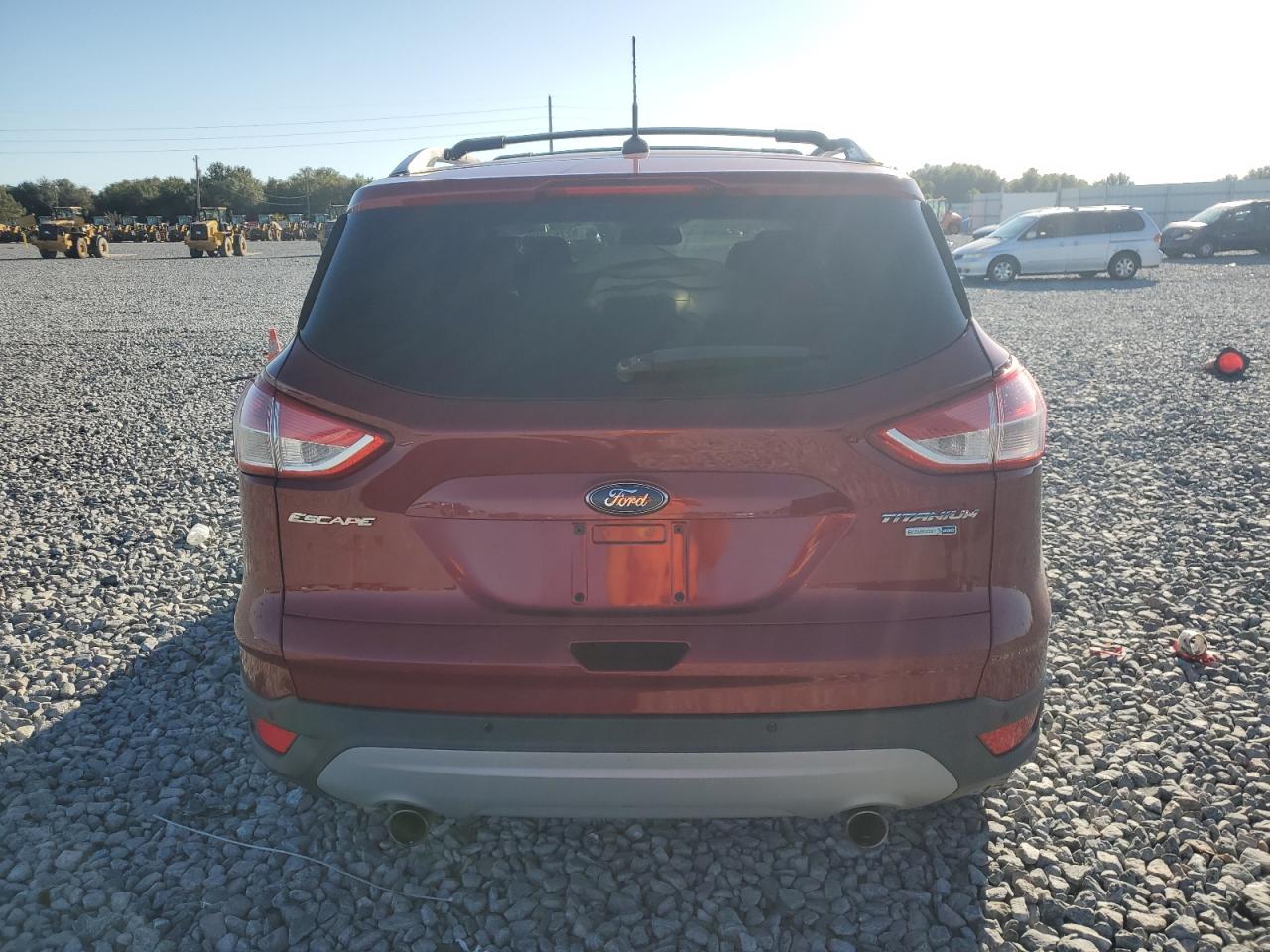 Ford Escape Titanium Image 2