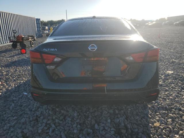 Nissan Altima S Image 13