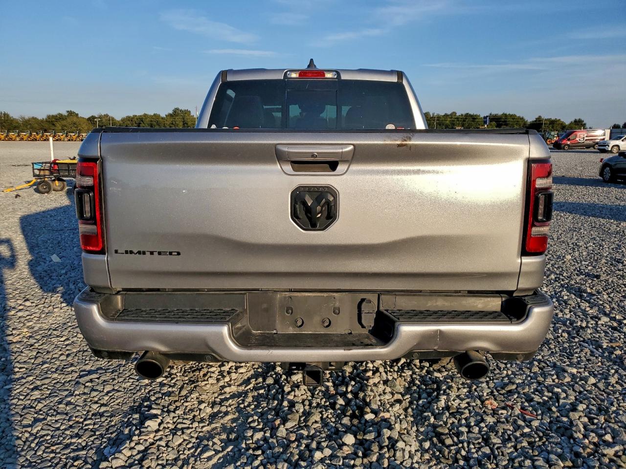 Ram 1500 Limited Image 4