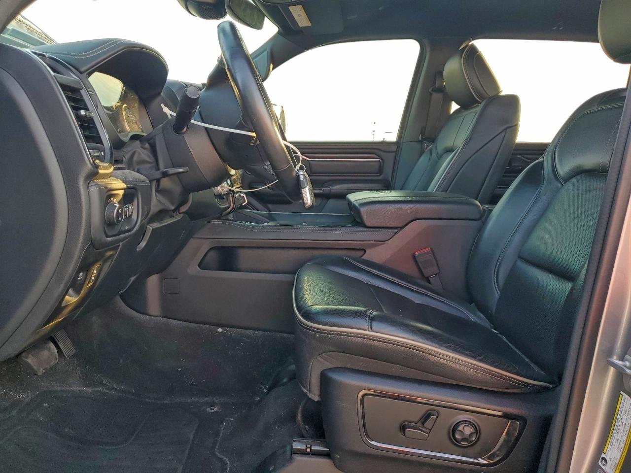 Ram 1500 Limited Image 3