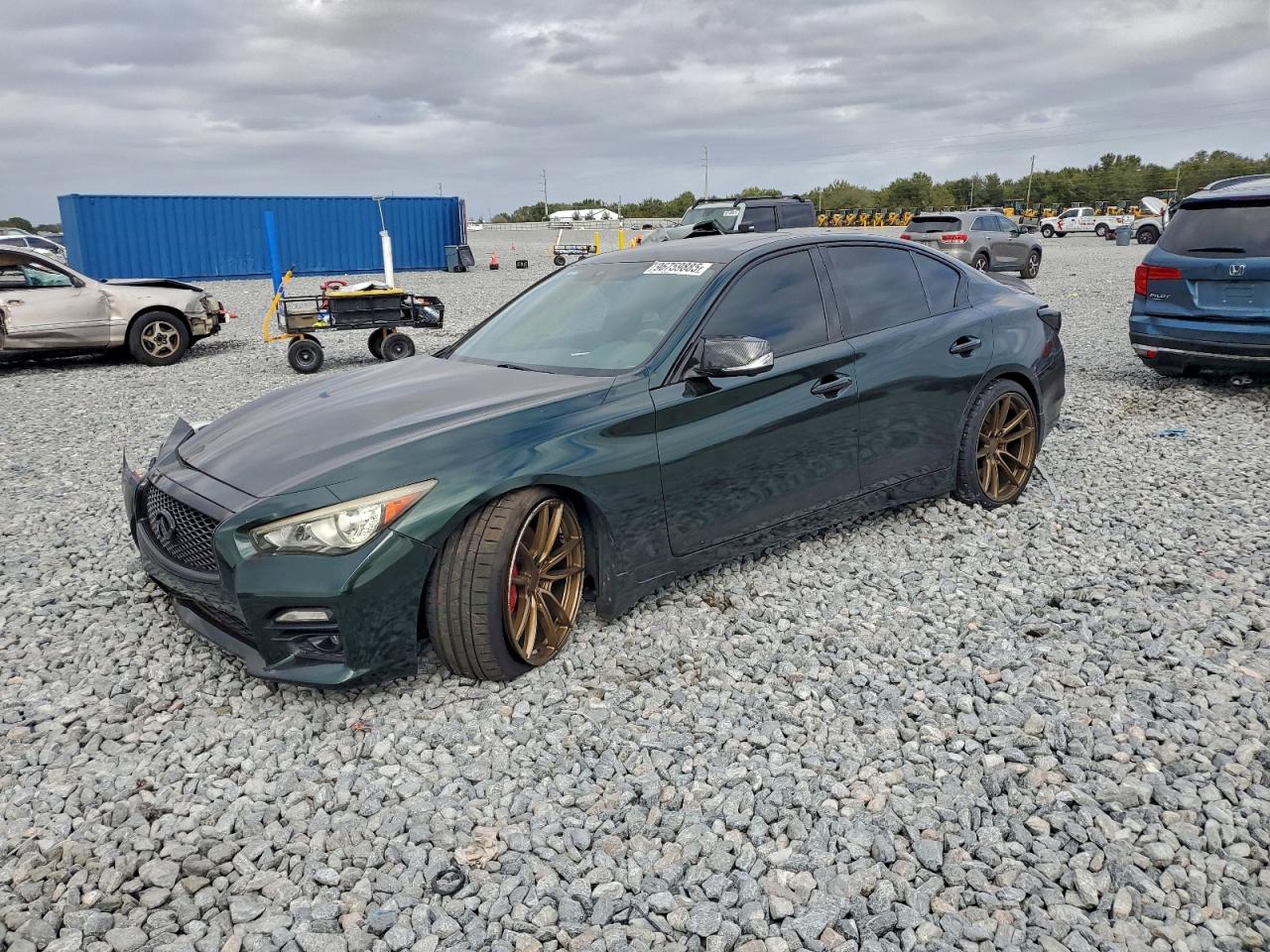 INFINITI Q50 Red Sport 400 Image 1