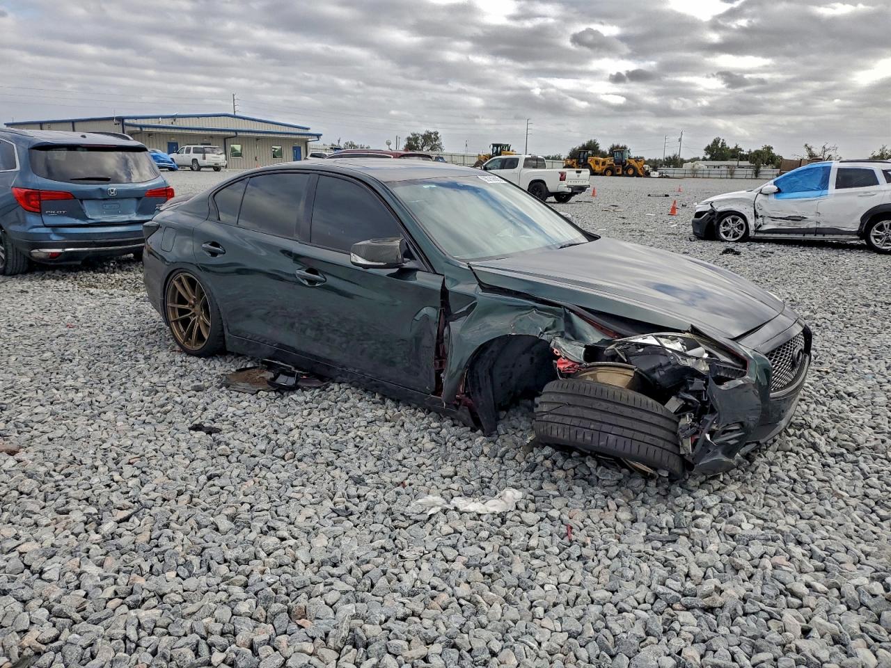 INFINITI Q50 Red Sport 400 Image 4