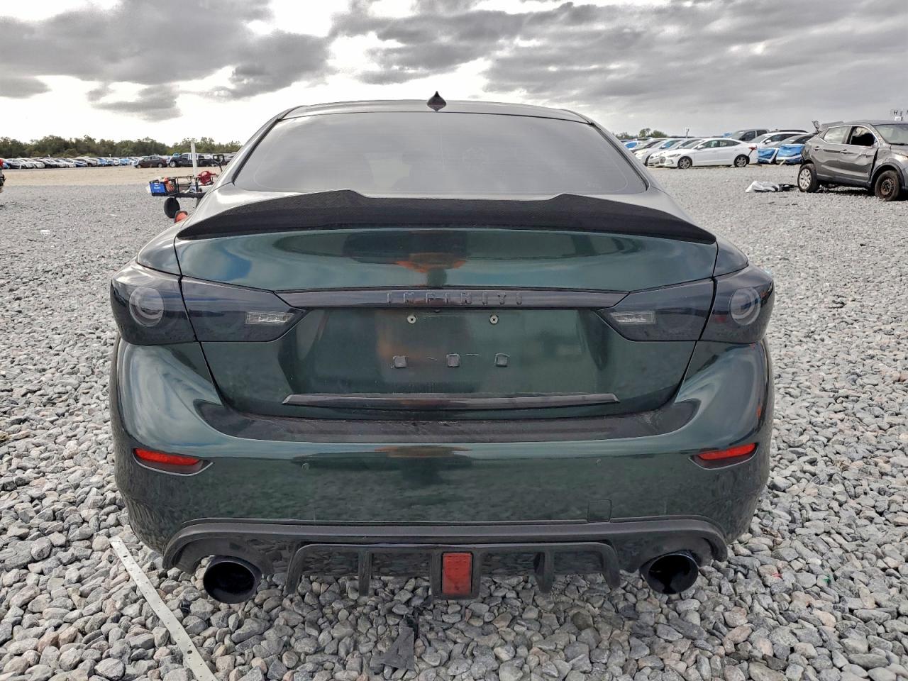 INFINITI Q50 Red Sport 400 Image 10