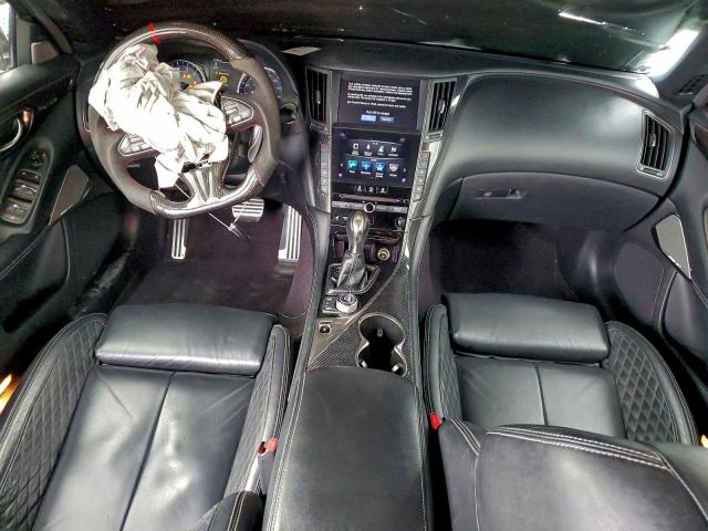 INFINITI Q50 Red Sport 400 Image 6
