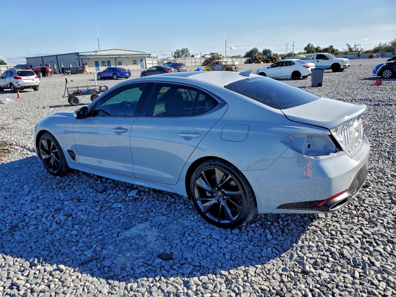 Genesis G70 Base Base Image 5
