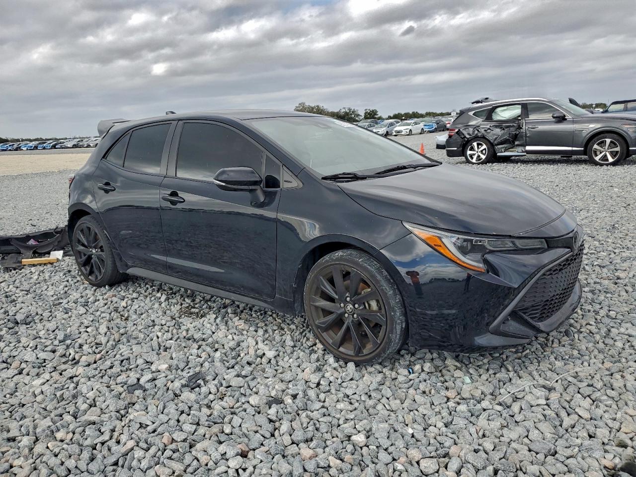 Toyota Corolla Se Image 2