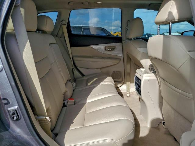 Nissan Murano S Image 11