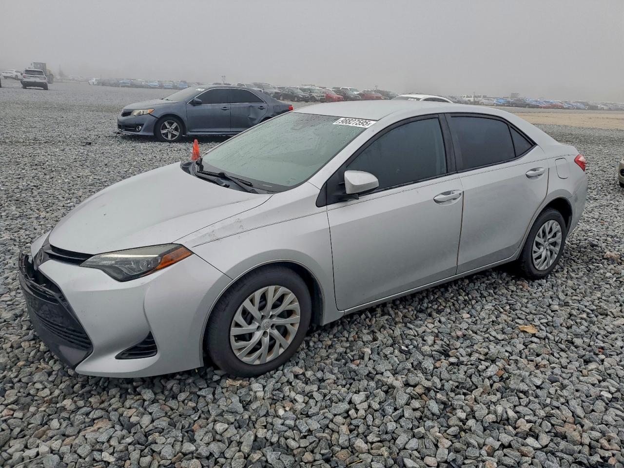 Toyota Corolla L Image 1