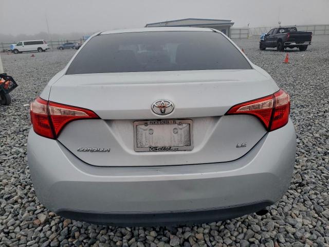 Toyota Corolla L Image 5